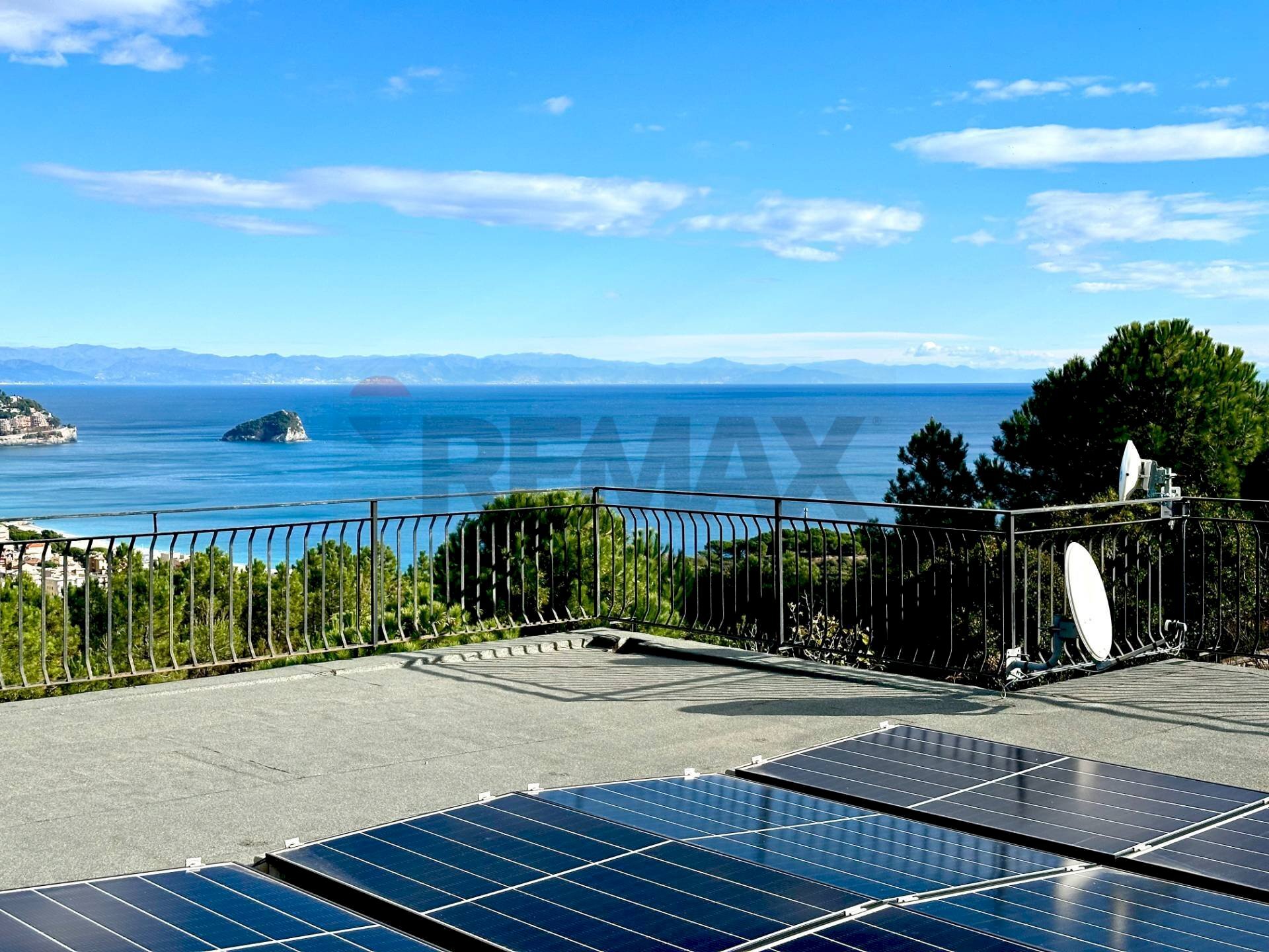 Vista dell\'acqua - Three-room apartment Località Torbora
 
105, Noli - photo 3