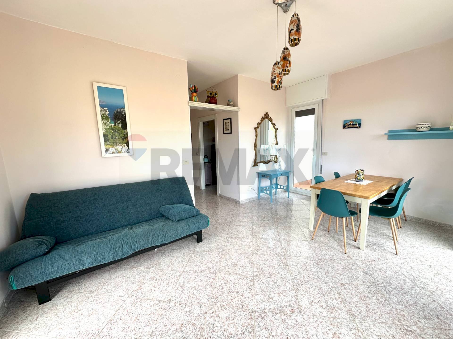 Sala da pranzo - Three-room apartment Località Torbora
 
105, Noli - photo 3