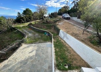 Giardino - Trilocale Località Torbora
 
105, Noli - foto 29