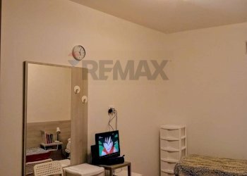 Camera / camera da letto - Quadrilocale via ed arco san Jacopo Rivera
 
27, L'Aquila - foto 7