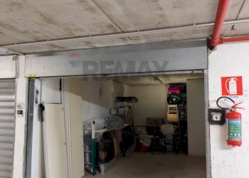 Parcheggio - Monolocale Corso Umberto I
 
316, Montesilvano - foto 5