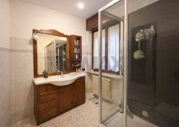 Bagno - Quadrilocale Via Galileo Galilei
 
66, Novara - foto 9