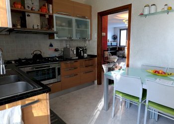 Cucina - Trilocale via dei fiori
 
6, Cerro al Lambro - foto 3