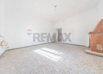 Stanza vuota - Trilocale Via Licida
 
22, Roma - foto 9