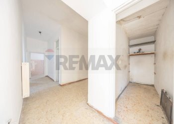 Hall / corridoio - Trilocale Via Licida
 
22, Roma - foto 22