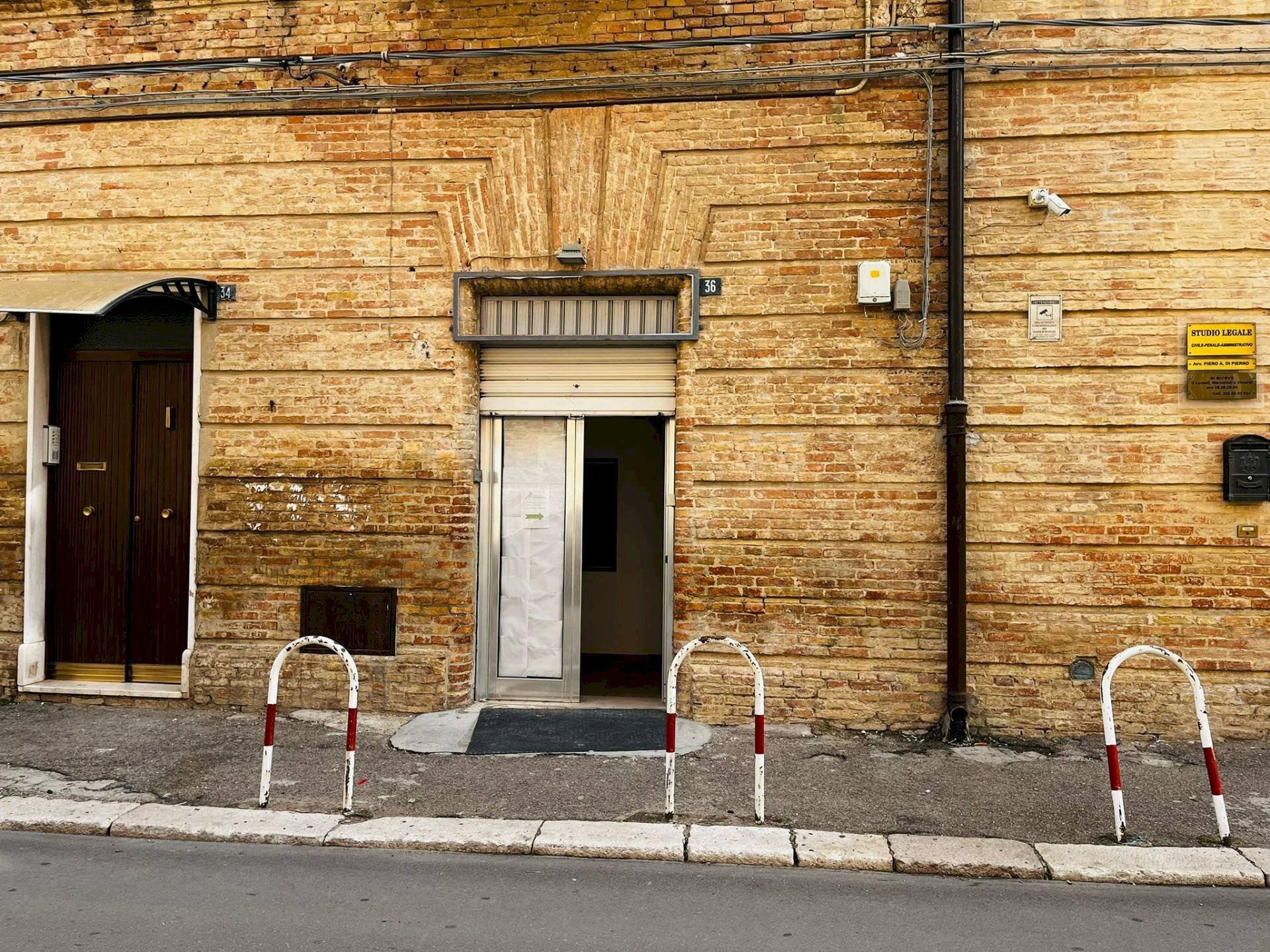 Foto 2 - Ufficio VIA FIRENZE
 
36, Lucera - foto 2