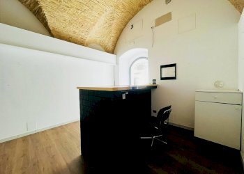 Foto 2 - Locale Commerciale VIA FEDERICO II
39, Lucera - foto 2