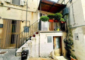 Foto 1 - Casa indipendente VICO LIMONGELLI
 
23, Biccari - foto 1