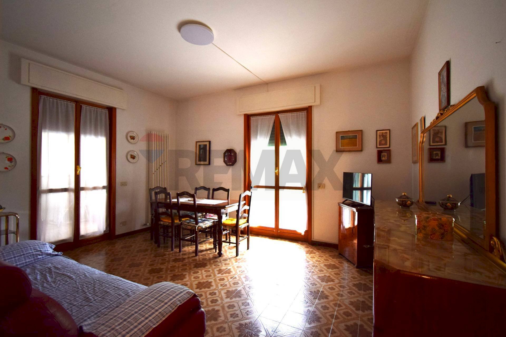 Sala da pranzo - Appartamento Strada Carbogna
 
36, Palanzano - foto 2