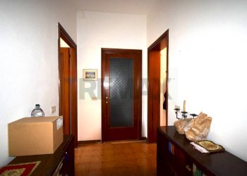 Hall / corridoio - Appartamento Strada Carbogna
 
36, Palanzano - foto 16