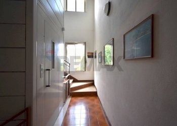 Hall / corridoio - Appartamento Strada Carbogna
 
36, Palanzano - foto 21