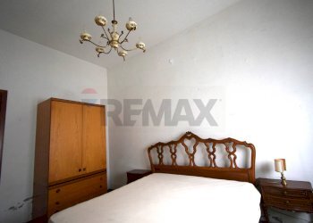 Camera / camera da letto - Trilocale Strada Carbogna
 
36, Palanzano - foto 11