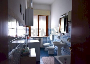 Bagno - Trilocale Strada Carbogna
 
36, Palanzano - foto 16