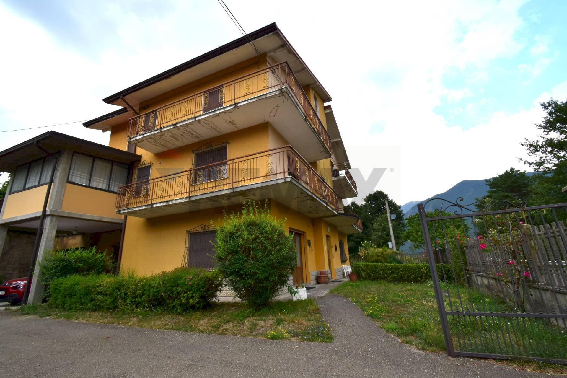 Edificio all\'aperto - Office Strada Carbogna
 
36, Palanzano - photo 2