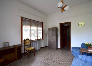 Soggiorno - Office Strada Carbogna
36, Palanzano - photo 5