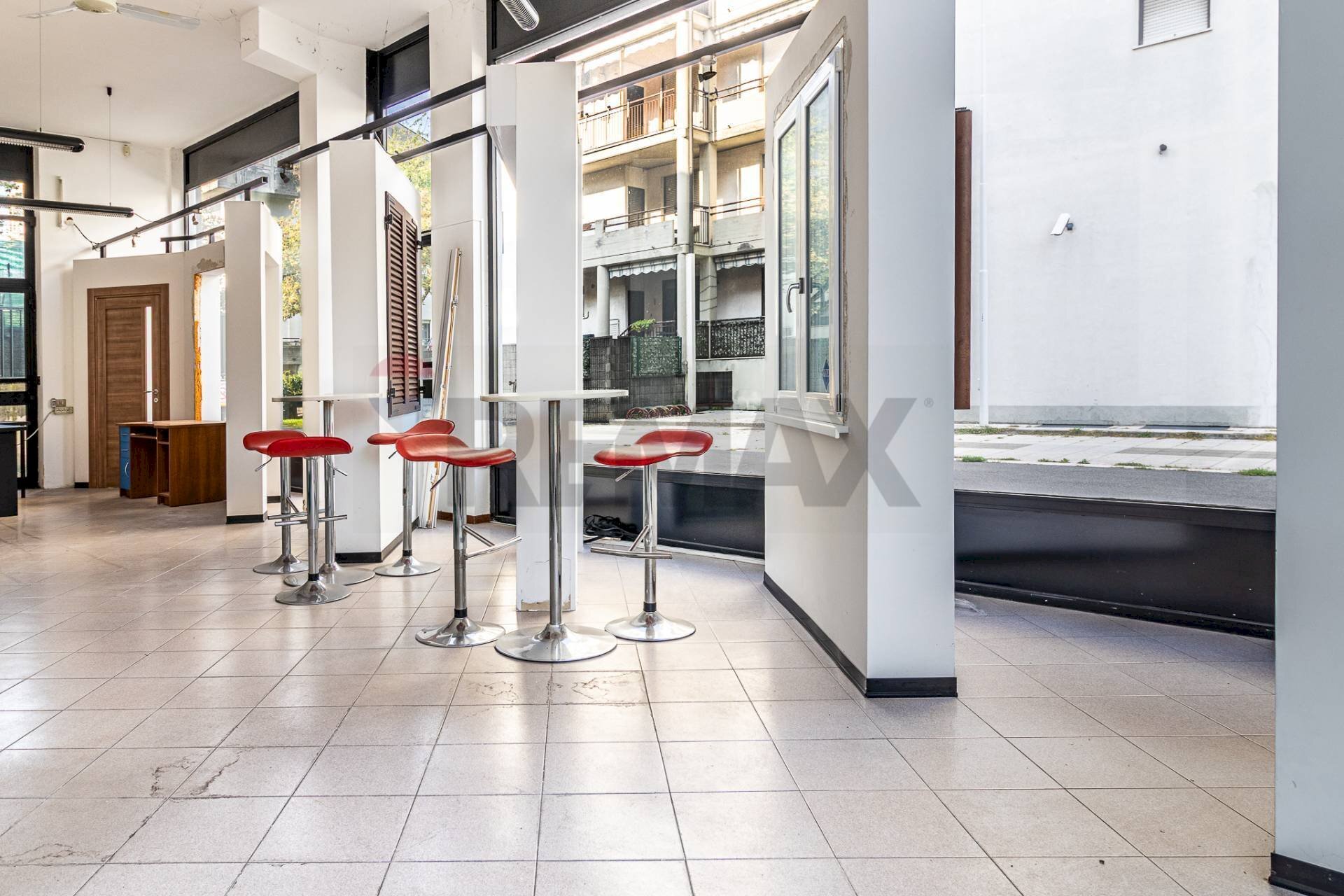 Palestra - Negozio Via Quitino Sella
 
115, Busto Arsizio - foto 3