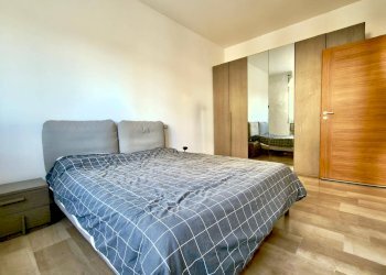 Camera matrimoniale - Two-room apartment Via Vincenzo Bellini
23, Sesto San Giovanni - photo 5