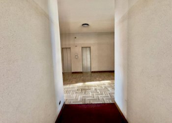 Interno palazzo - Two-room apartment Via Vincenzo Bellini
23, Sesto San Giovanni - photo 18