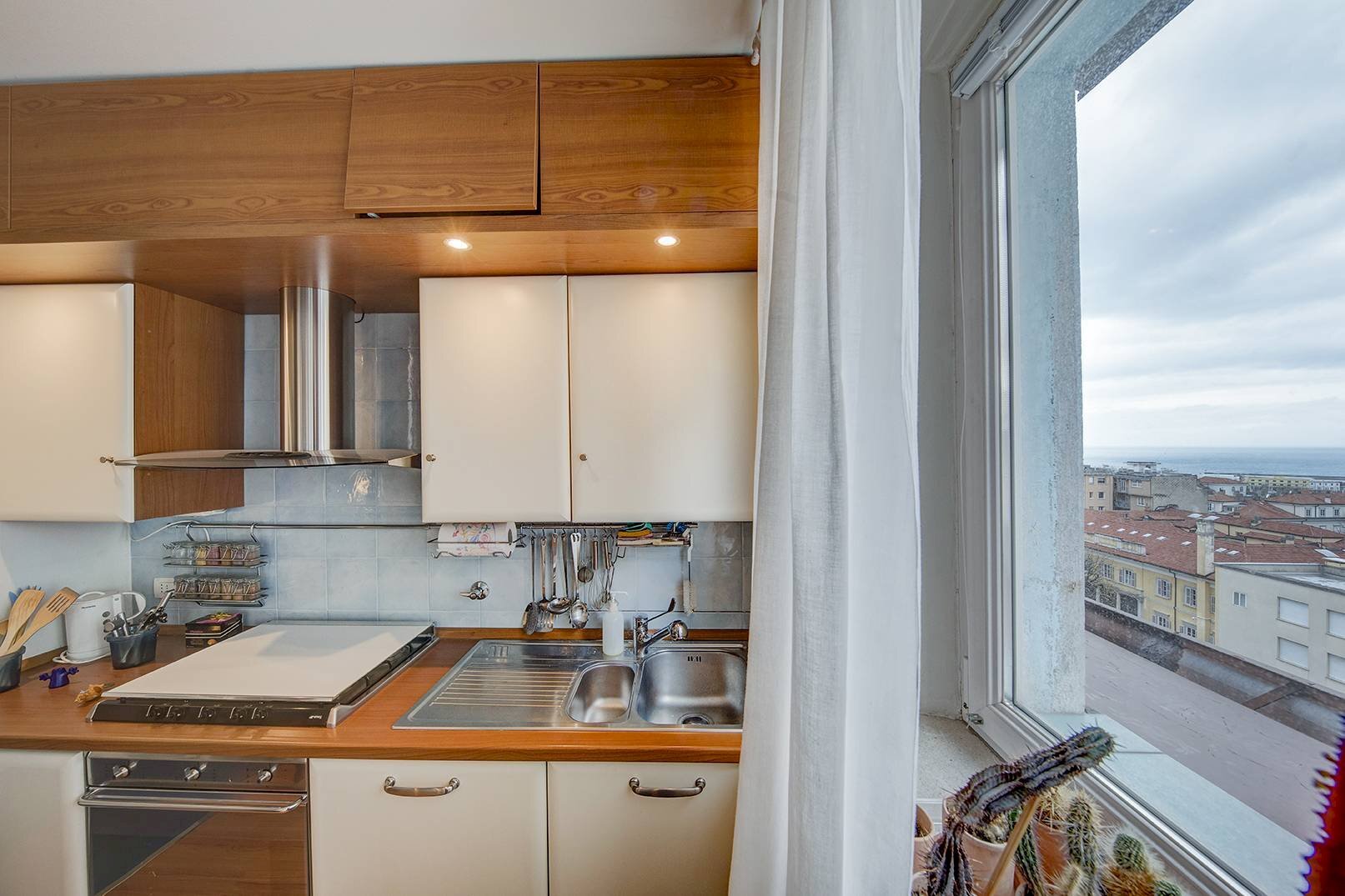 Foto 1 - Bilocale Via Monfort
 
4, Trieste - foto 1