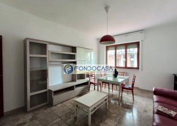 soggiorno - Quadrilocale via enrico fermi, Massa - foto 1