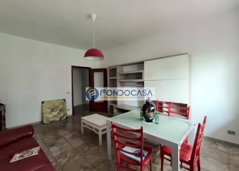 soggiorno - Quadrilocale via enrico fermi, Massa - foto 3