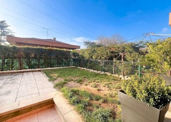 Giardino - Two-room apartment VIA MONTALE
 
11, Roncello - photo 13