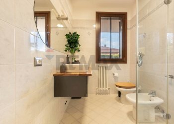 Bagno - Two-room apartment VIA MONTALE
 
11, Roncello - photo 24