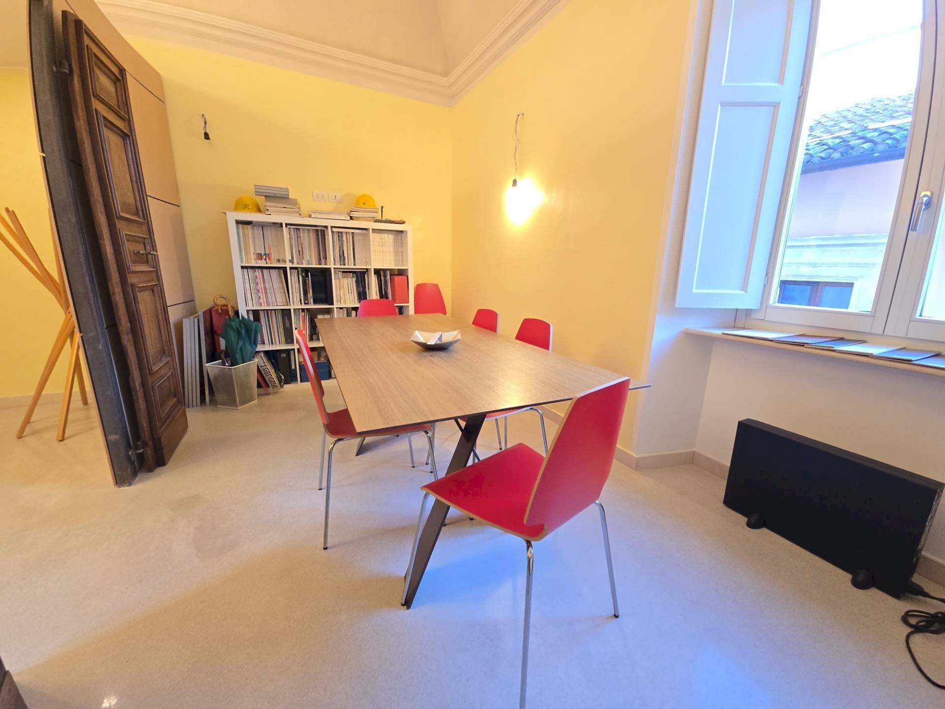 Foto 3 - Ufficio Piazza Santa Giusta
 
120, L'Aquila - foto 3