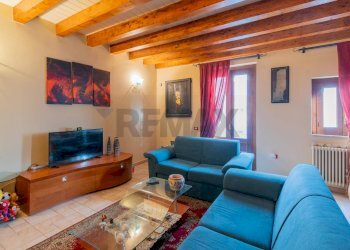 Soggiorno - Independent house Via Mariano Smiriglio
 
16, Palermo - photo 3