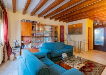 Soggiorno - Independent house Via Mariano Smiriglio
 
16, Palermo - photo 4