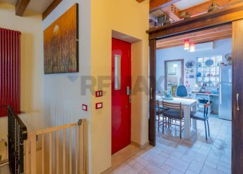 Sala da pranzo - Independent house Via Mariano Smiriglio
 
16, Palermo - photo 6