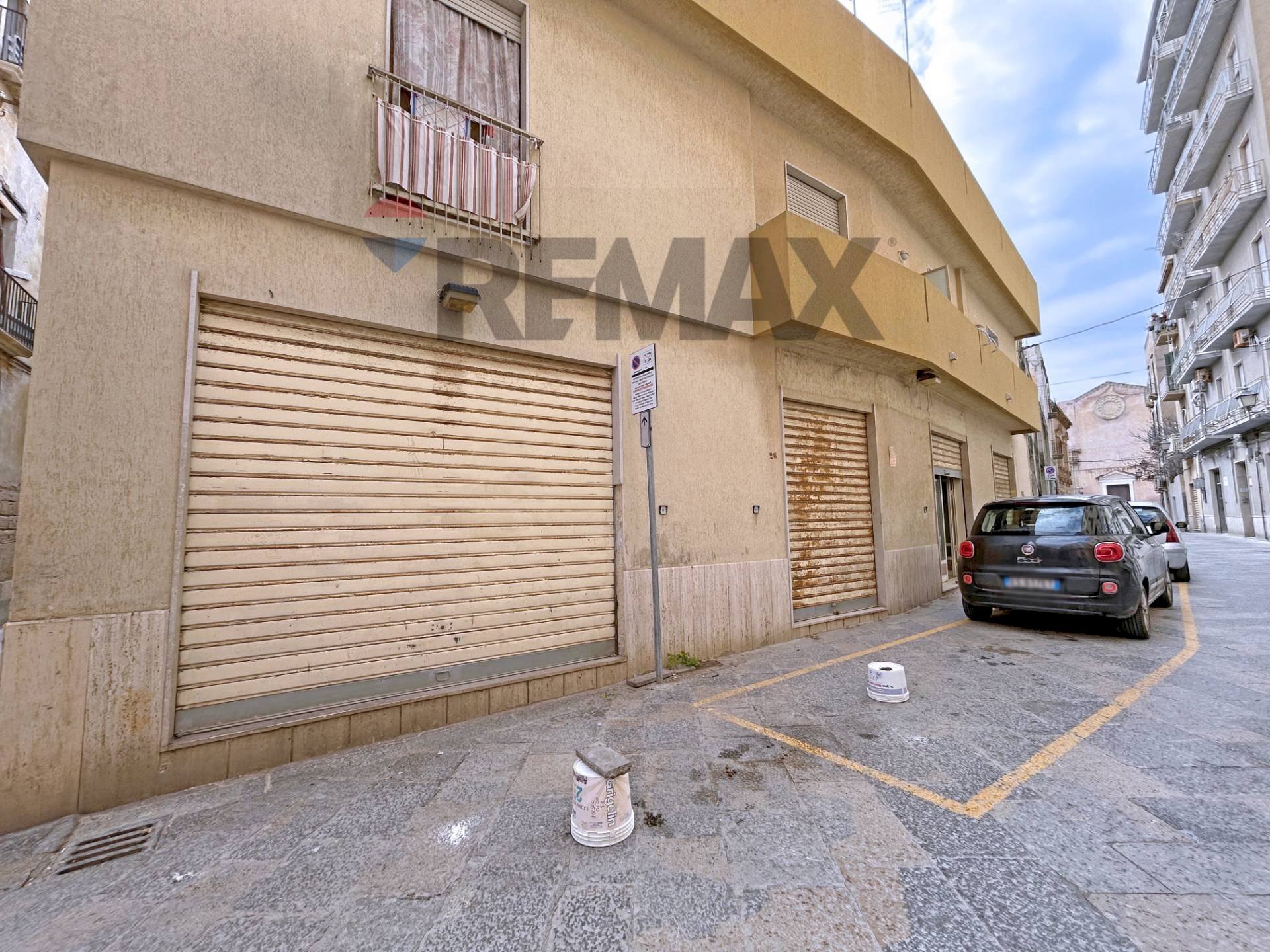 Edificio all\'aperto - Commercial Premises via Mercè
26, Trapani - photo 2