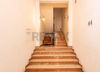 Scale - Casa indipendente Via Grassi
 
4, Comiso - foto 2