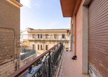 Balcone - Casa indipendente Via Grassi
 
4, Comiso - foto 11