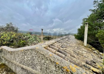 Vista delle montagne - Rustico Contrada San Filippo
 
snc, Ragusa - foto 18
