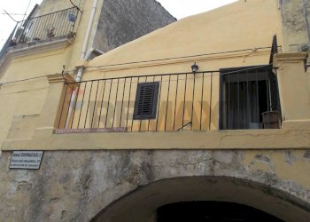 Edificio all\'aperto - Casa indipendente Via Tenente Di Stefano
 
16, Ragusa - foto 6
