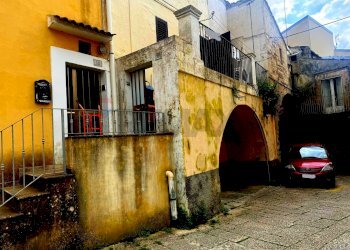 Casa all\'aperto - Casa indipendente Via Tenente Di Stefano
 
16, Ragusa - foto 4