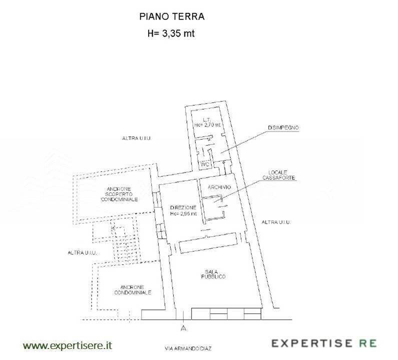 Foto 18 - Commercial Premises Via Armando Diaz
 
5, Palazzo Adriano - floor plans 1