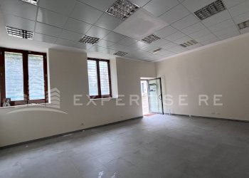 Foto 11 - Commercial Premises Via Armando Diaz
 
5, Palazzo Adriano - photo 11