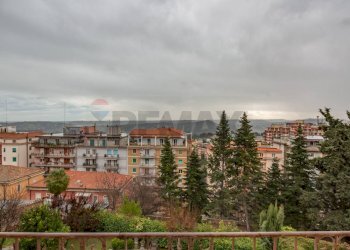 Edificio all\'aperto - Appartamento Via Mater Domini, Chieti - foto 14