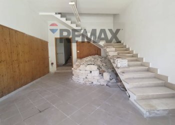 Scale - Four-room apartment Torchiarolo - photo 18
