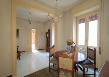 Foto 2 - Appartamento Via Broggia
 
18, Napoli - foto 2