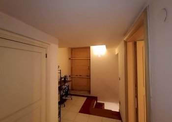 Foto 23 - Appartamento Via Broggia
 
18, Napoli - foto 23