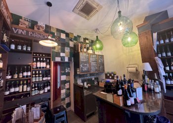 Foto 1 - Shop Via Garigliano, Milano - photo 1