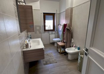 Bagno - Quadrilocale via pietro buffone
 
10, Cosenza - foto 22