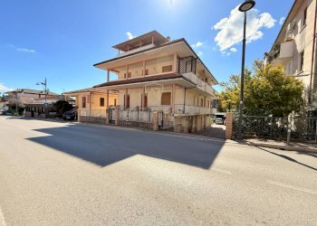 Foto 3 - Independent house Via Dante Alighieri
 
94, Cepagatti - photo 3