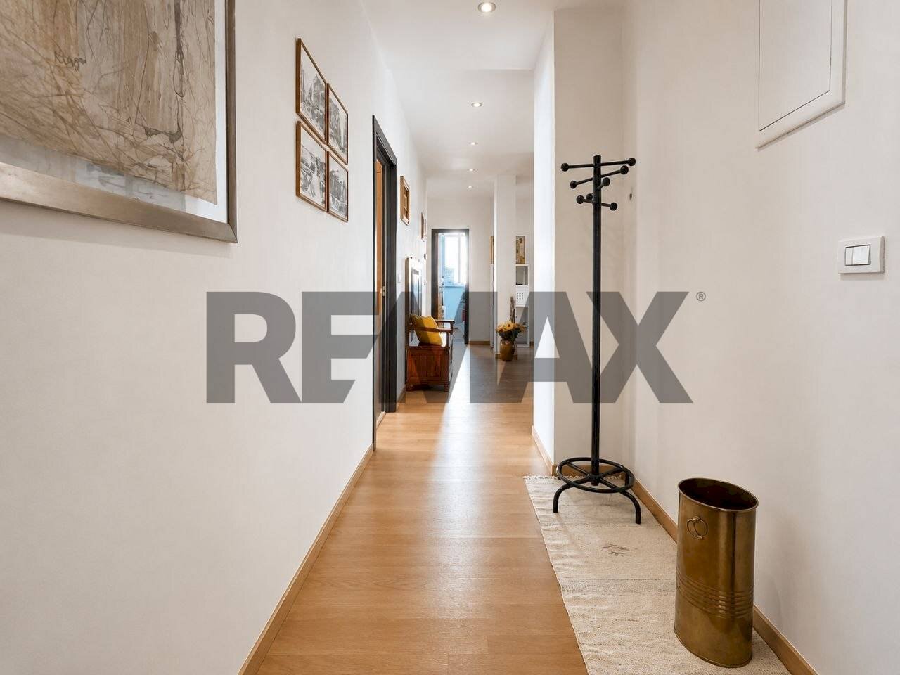 Hall / corridoio - Appartamento Piazza Giulio Cesare
26, Bari - foto 3