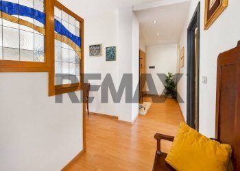 Hall / corridoio - Apartment Piazza Giulio Cesare
 
26, Bari - photo 4