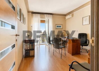 Ufficio - Apartment Piazza Giulio Cesare
 
26, Bari - photo 9