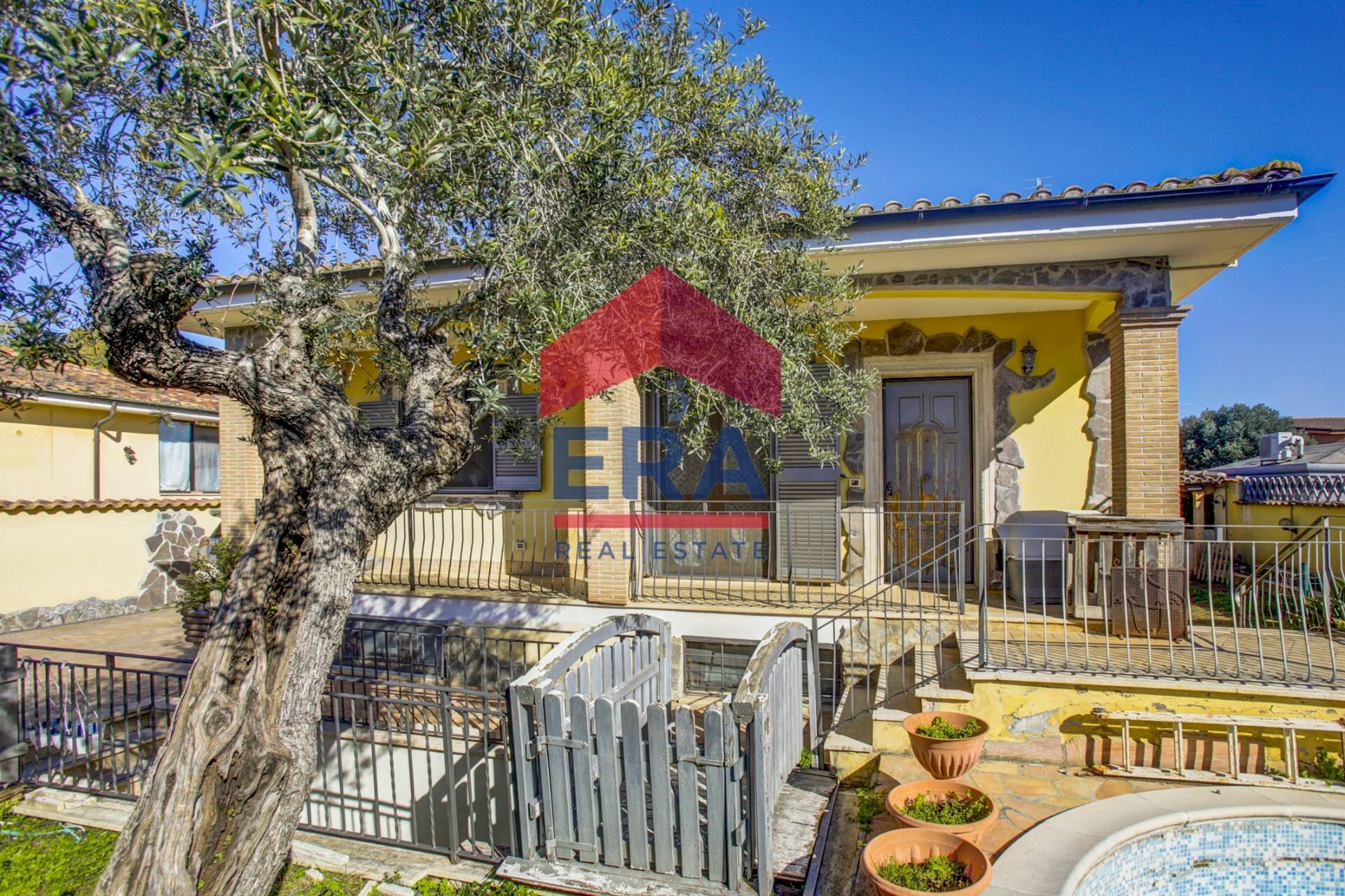 Foto 2 - Villa Via di Pratica di Mare
62, Ardea - foto 2